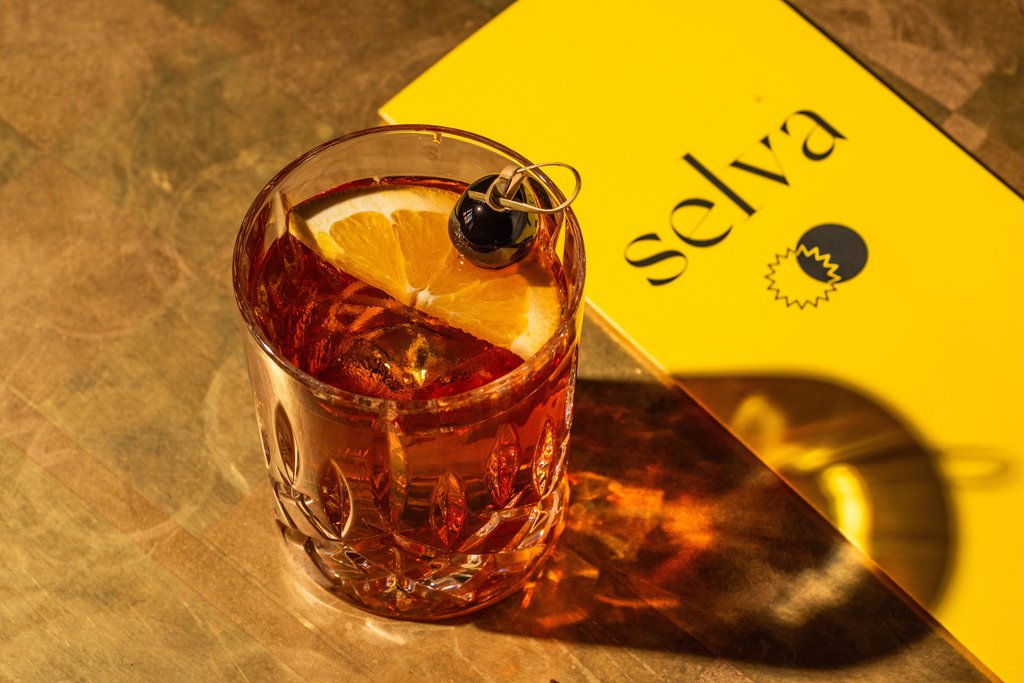 web2025-04-08_Selva_Cocktail_Godfather_10516